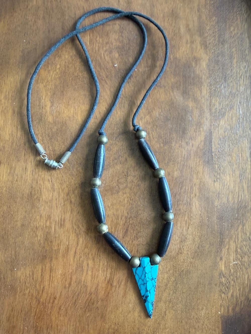 Vintage 90s Faux Turquoise Arrowhead Necklace
